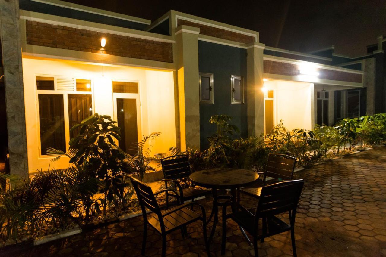 Avisha Town Hotel キガリ エクステリア 写真
